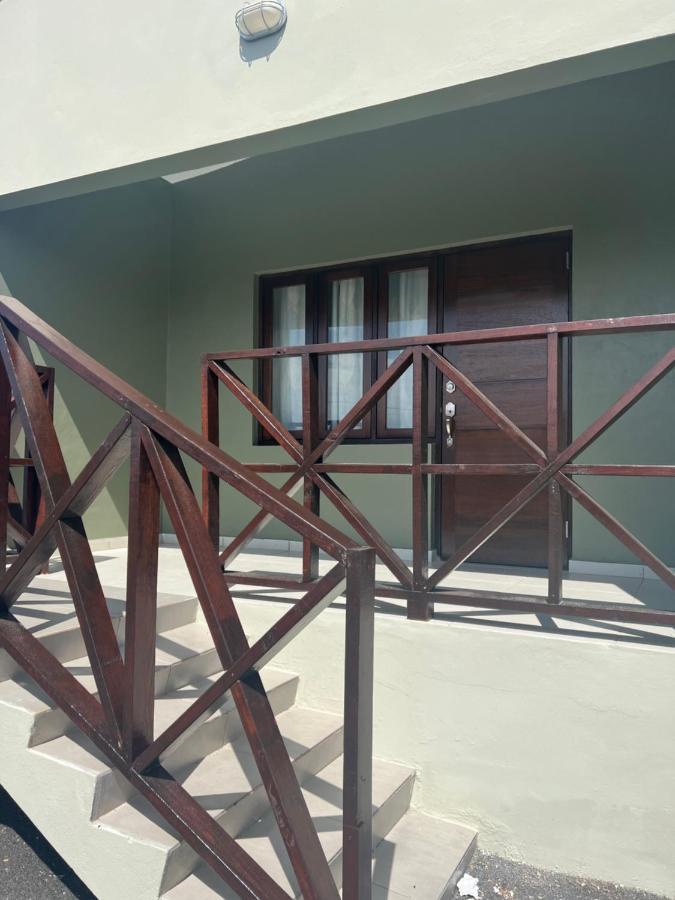 Cataleya Apartments Near Airport Willemstad Exterior photo