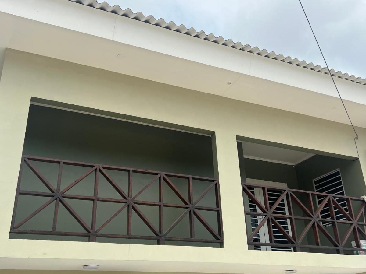 Cataleya Apartments Near Airport Willemstad Exterior photo